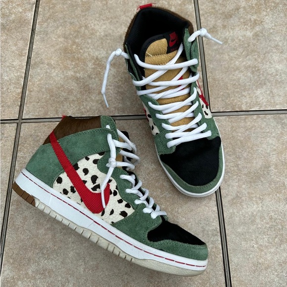 Nike SB Dunk High Walk The Dog 2019 shoes size 8 - Picture 3 of 11
